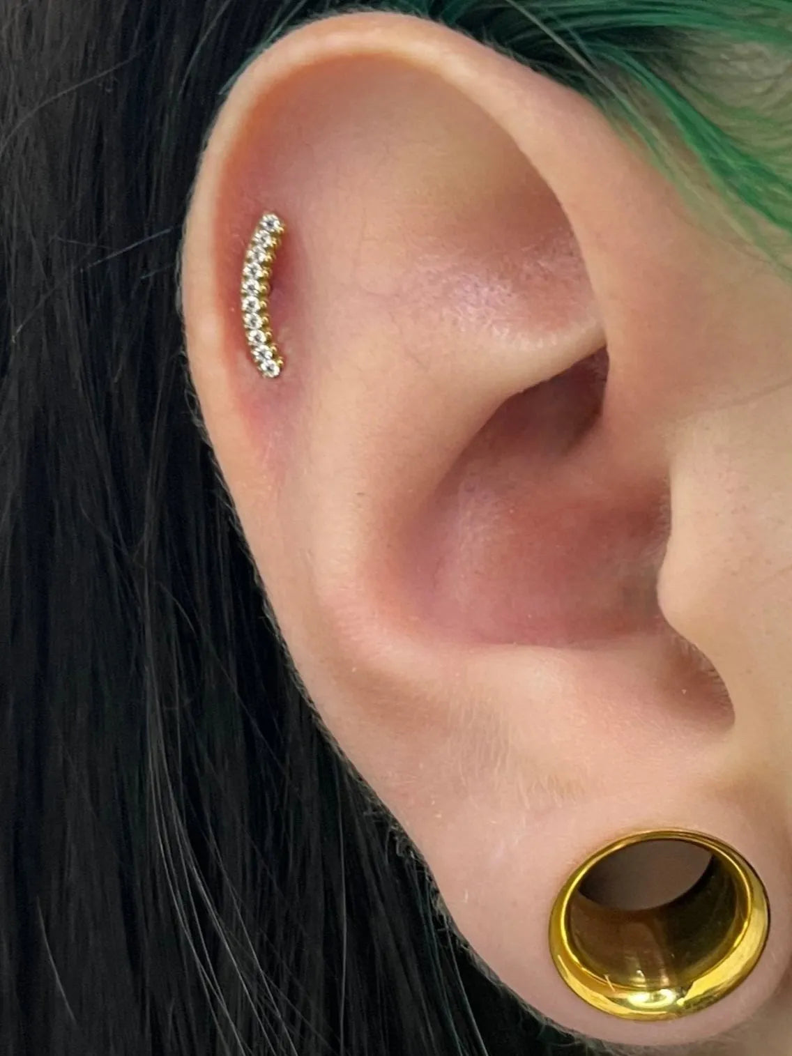 Titanium - Push Pin Flat Back Piercing Shiny Crystal Arch